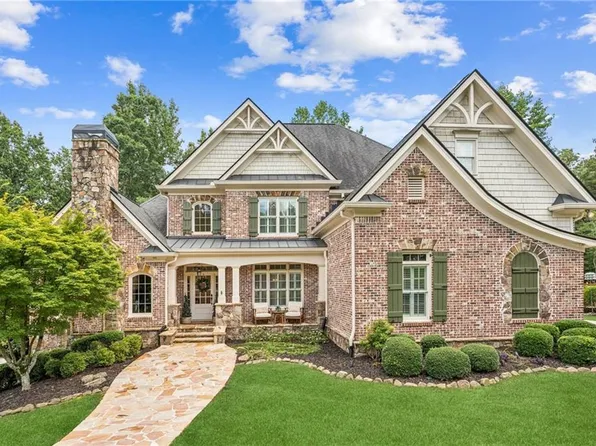 3088 Hidden Falls Dr, Buford, GA 30519