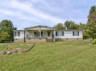 2452 W Old Andrew Johnson Hwy, Strawberry Plains, TN 37871