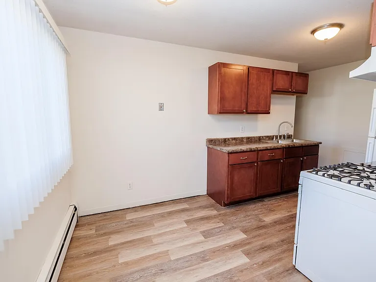 Trentwood Apartments — Photo 20