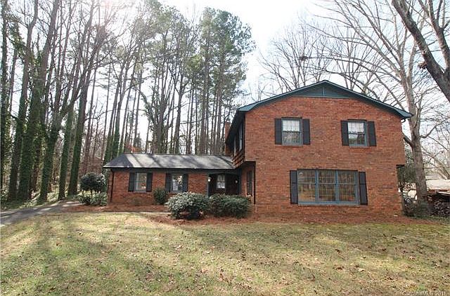 1st image of 602 Whittington Pl