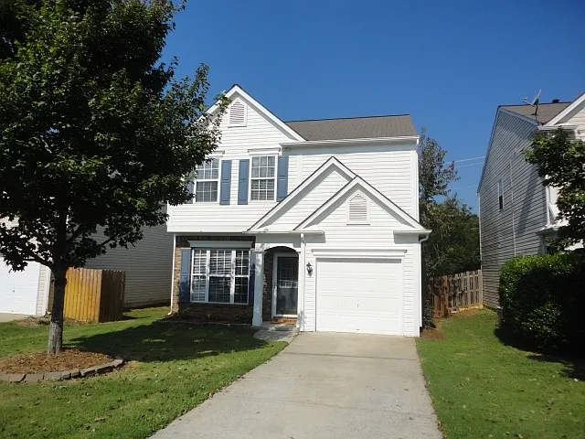 1731 Taynton Cir NW