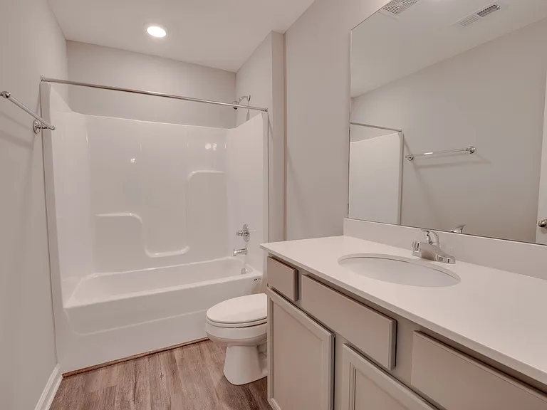 1152 Marlena Ln — Photo 3