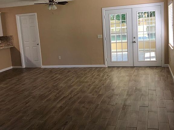 4th image of 50 Brookside Ln