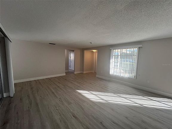 4th image of 22328 Yonkers Ave