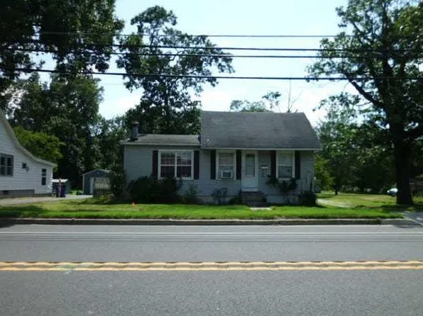 1120 S 2nd St, Millville, NJ 08332