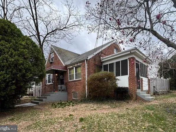 1825 Nova Ave, Capitol Heights, MD 20743