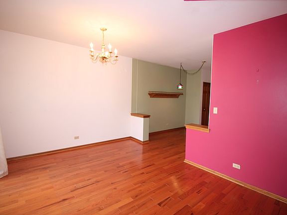 5th image of 11024 Jodan Dr