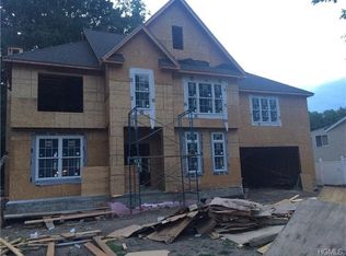 123 Halsey Rd, Yonkers, NY 10710