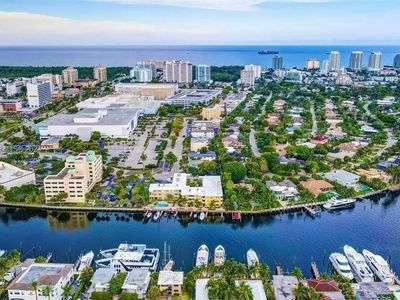 815 Middle River Dr APT 302, Fort Lauderdale, FL, 33304