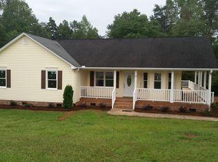184 Grace Ln, Liberty, SC 29657
