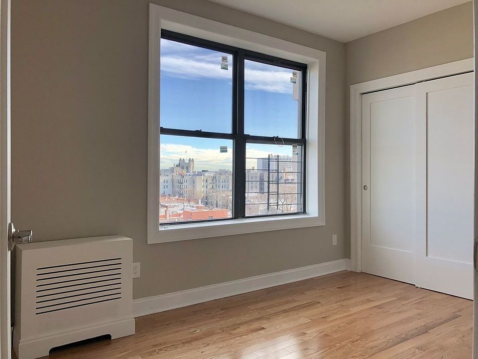 1st image of 3495 Broadway APT 25