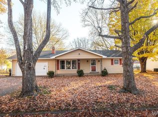 616 N Louise Ave, Saint James, MO 65559