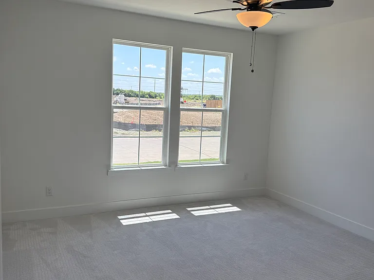 7330 Farley St — Photo 11