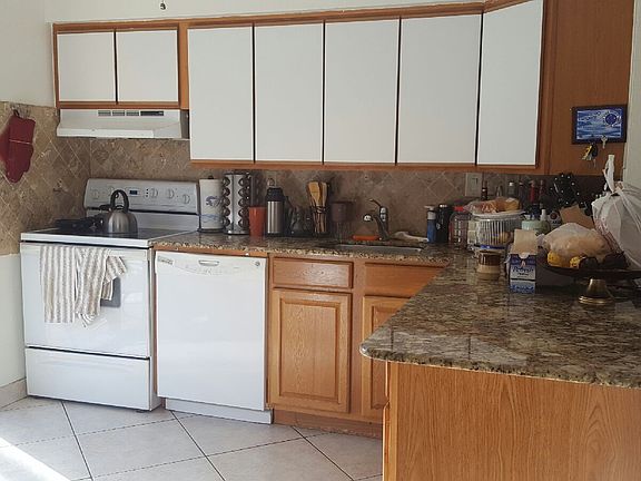 5th image of 3800 NE 13th Ave