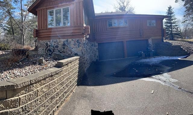 2nd image of E 5857th Ave