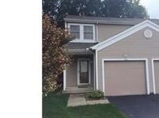 385 Pineview Dr NE, Warren, OH