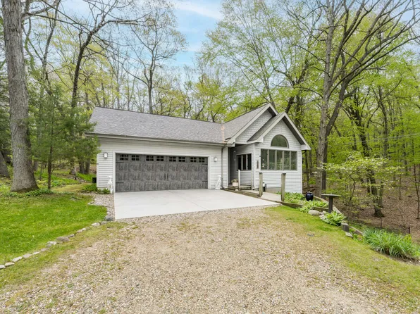 8933 W F Ave, Kalamazoo, MI 49009