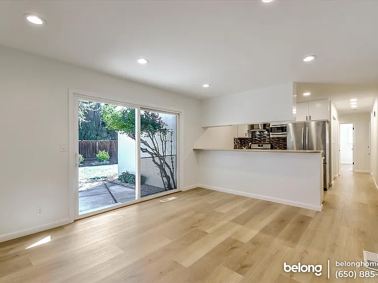 814 Lusterleaf Dr — Photo 11