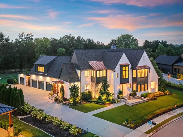 1021 Julian Way, Murfreesboro, TN 37128
