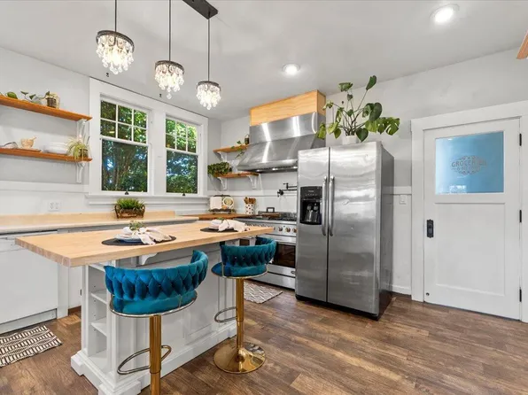 2115 H St, Eureka, CA 95501