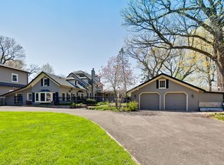 2409 N Villa Ln, McHenry, IL 60051
