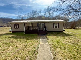 3618 N Milo Rd, Tomahawk, KY 41262
