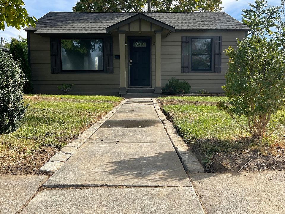 1st image of 247 W Knolls Vista Dr
