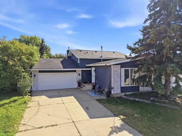 123 NW Metcalf Ave, Red Deer, AB T4R 1T9