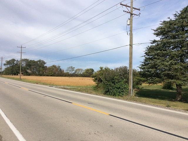 2nd image of 25116 W Lorenzo Rd