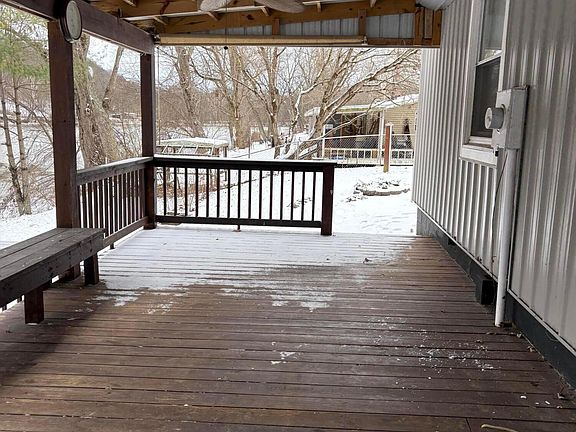 2nd image of 9120 Shady Ln