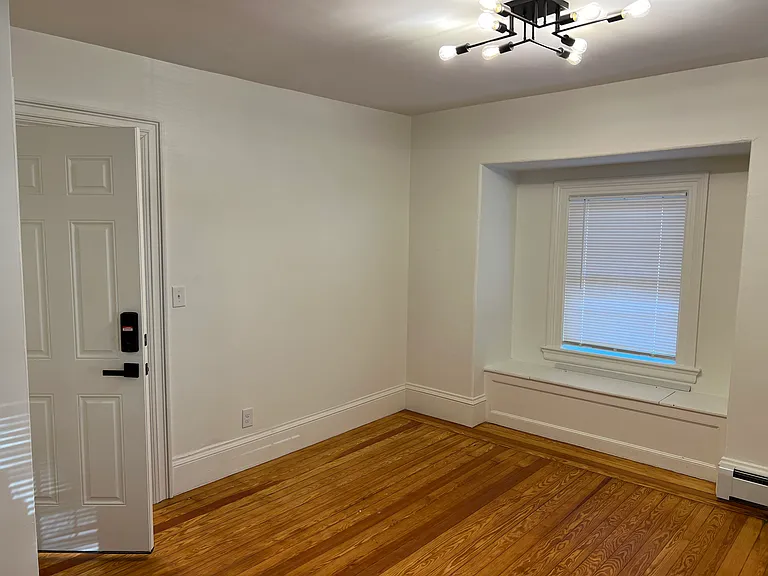 511 Angell St #3 — Photo 6