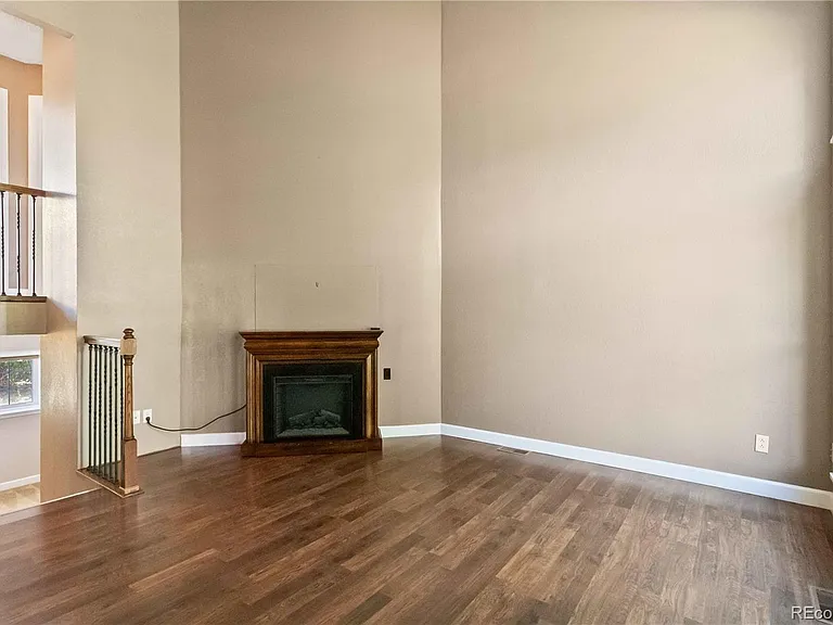 19713 Applewood Ct — Photo 7