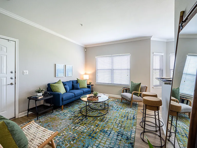 Baypoint Apartments — Photo 85