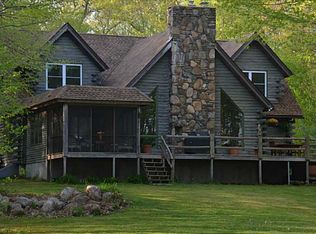 17 Camp Yawgoog Rd, Rockville, RI 02873