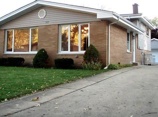 309 Mors Ave, Wheeling, IL 60090