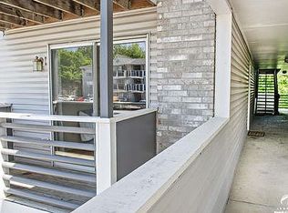 927 Emery Rd APT C201, Lawrence, KS 66044