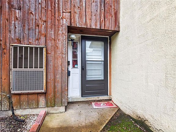 5th image of 1435 Longdale Dr