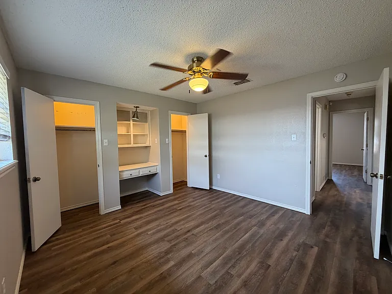 3401 Essex Ave — Photo 30
