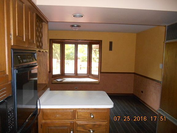 3rd image of 17259 Vollbrecht Dr