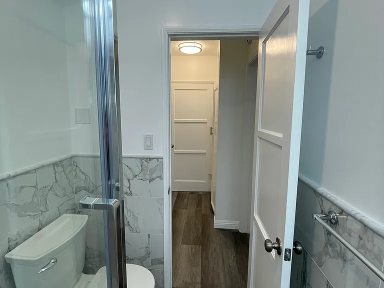 1945 Palmerston Pl — Photo 12