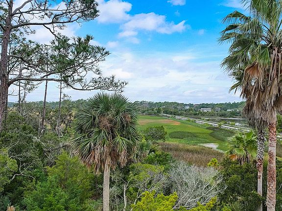 2nd floor front perspective