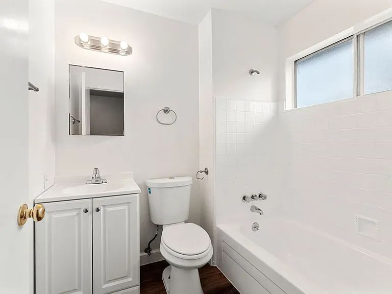 360 Chiquita Ave — Photo 15