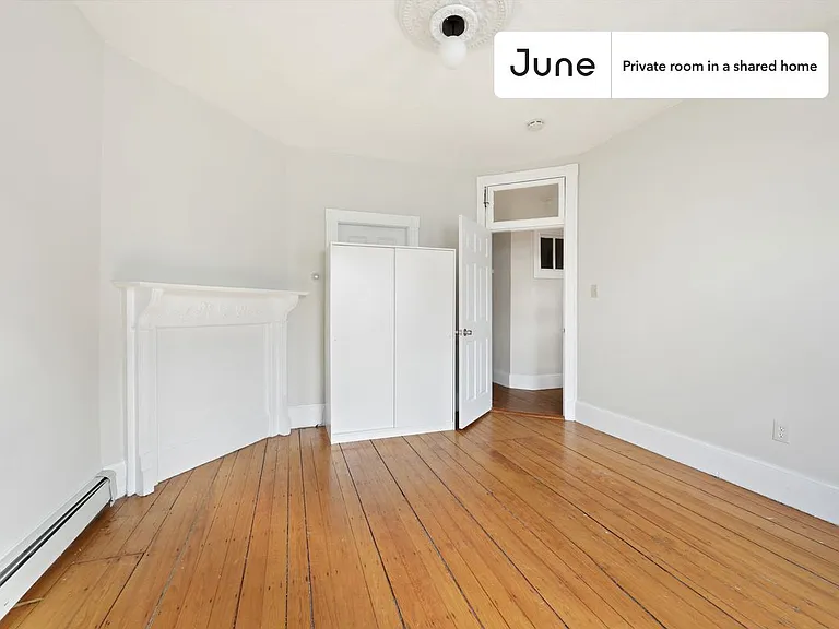 71 School St #A — Photo 3