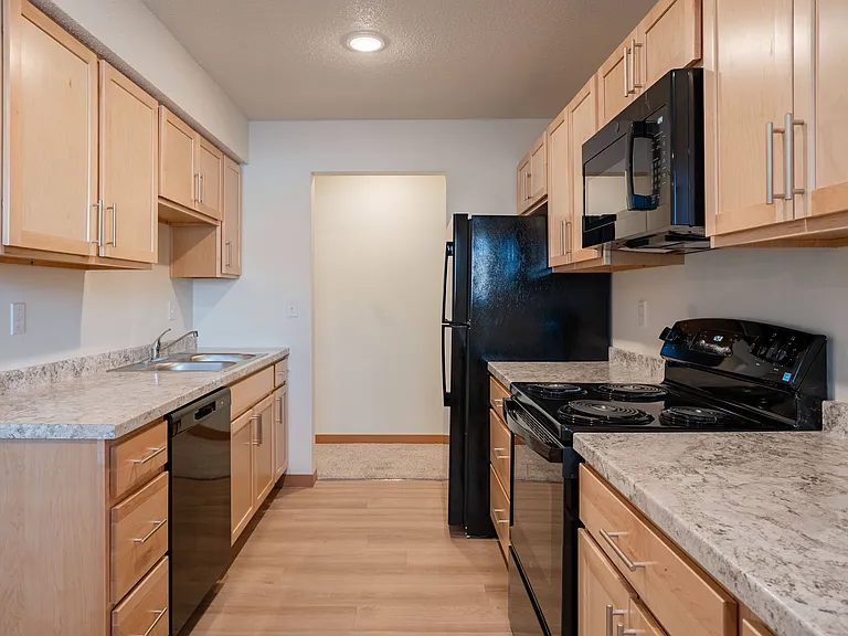 Cherry Creek Apartments | 21D | Kitchen