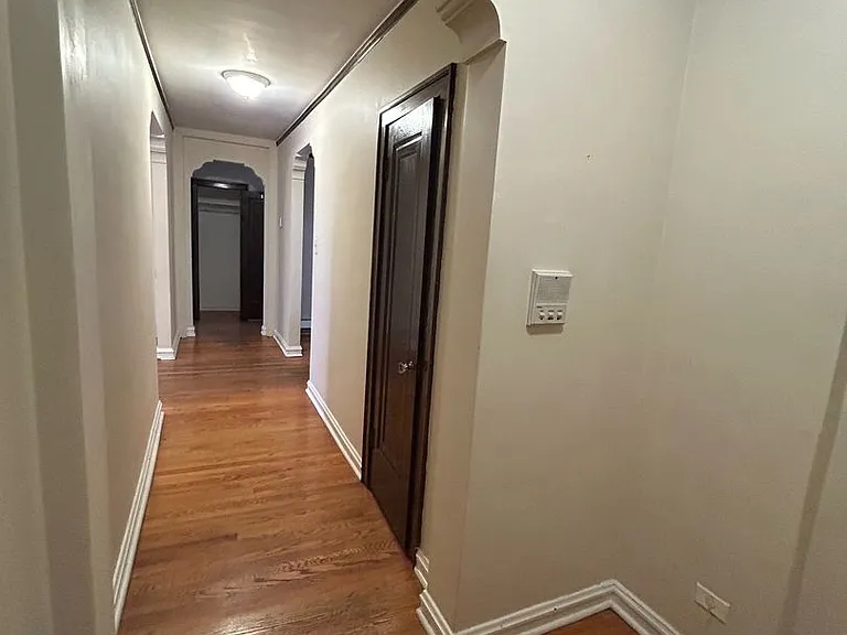 4515 Wolcott — Photo 5