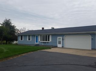 2130 Narrow Lake Rd, Charlotte, MI 48813