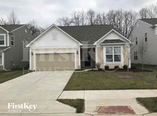 4653 Rainwater Ln, Whitestown, IN 46075