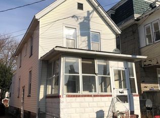 57 Roosevelt St, Paulsboro, NJ