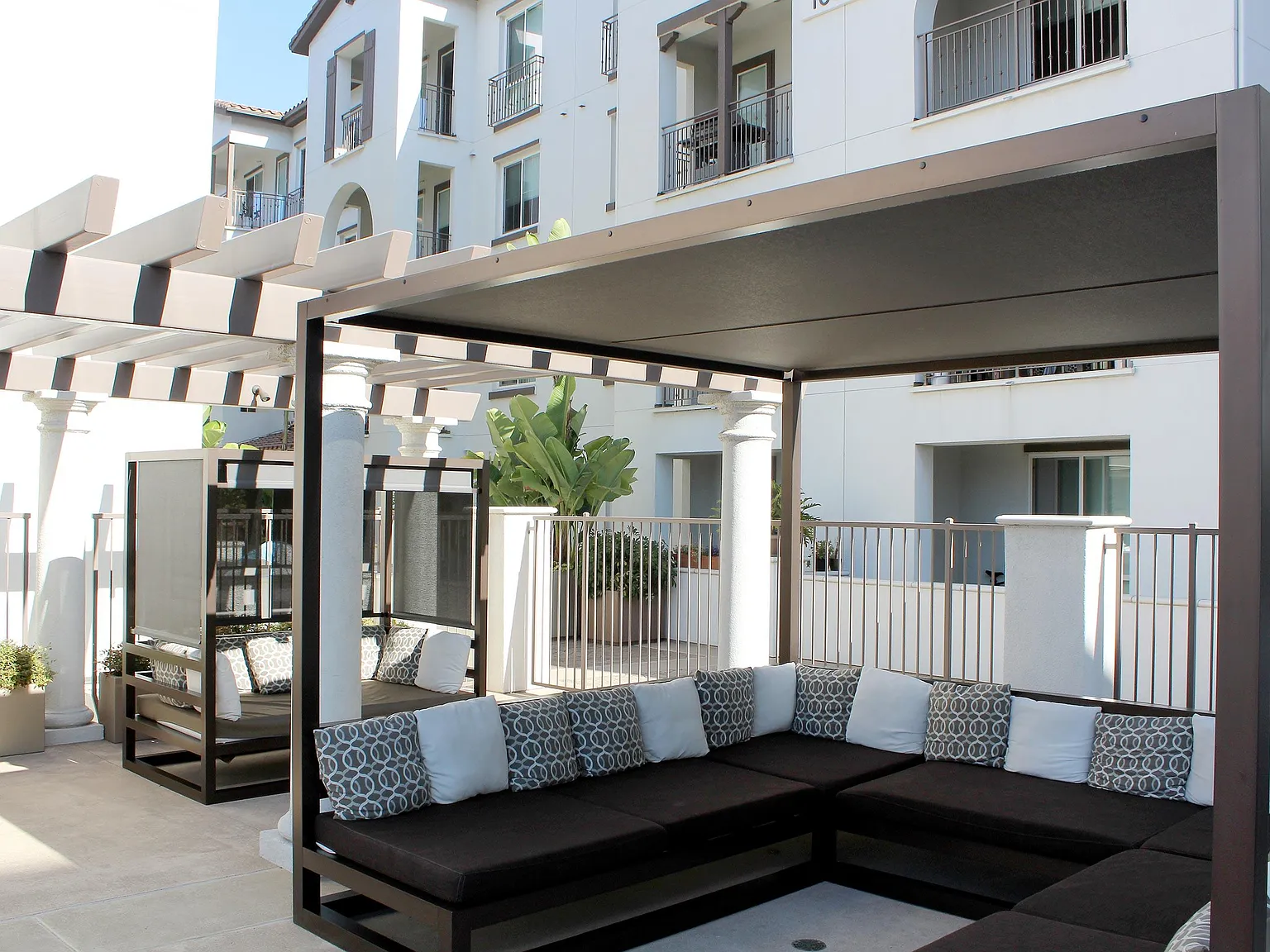 Torrey Gardens Apartments — Photo 4