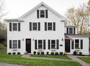 71 Pleasant St, Cohasset, MA 02025